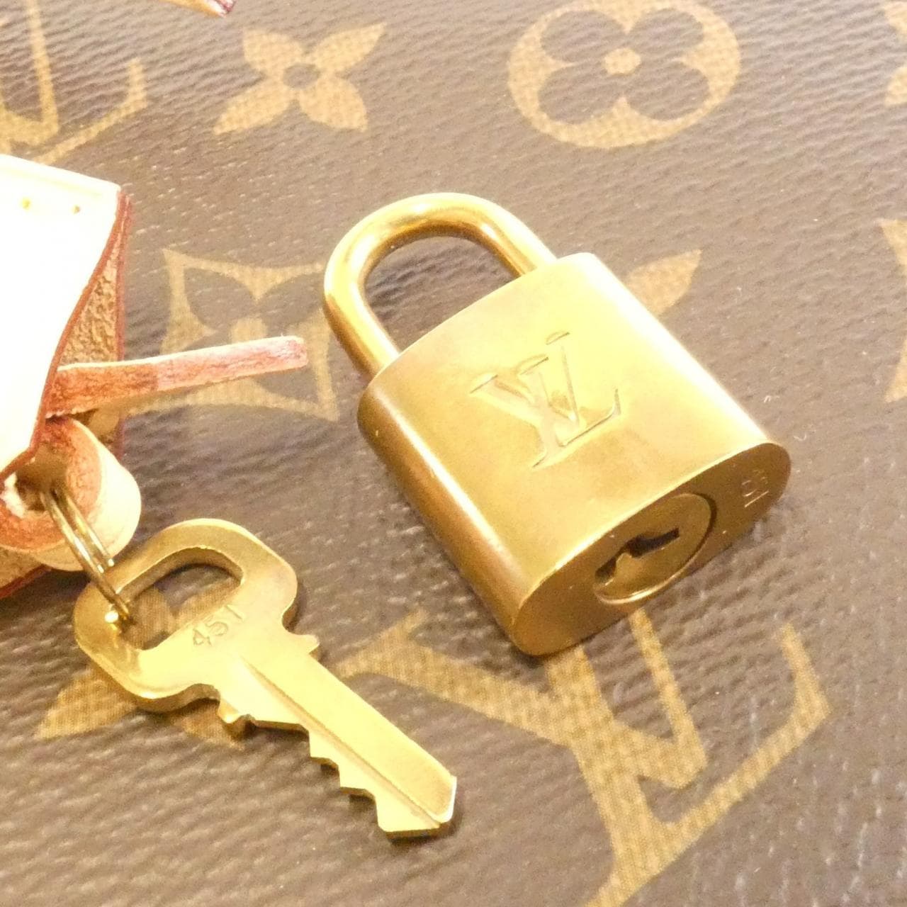 ルイヴィトン モノグラム アルマBB M53152 バッグ