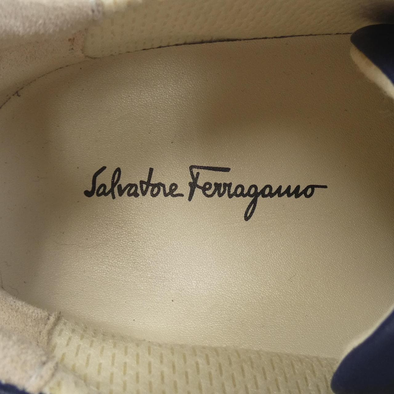 萨尔瓦多·菲拉格慕 (SALVATORE FERRAGAMO) 鞋履