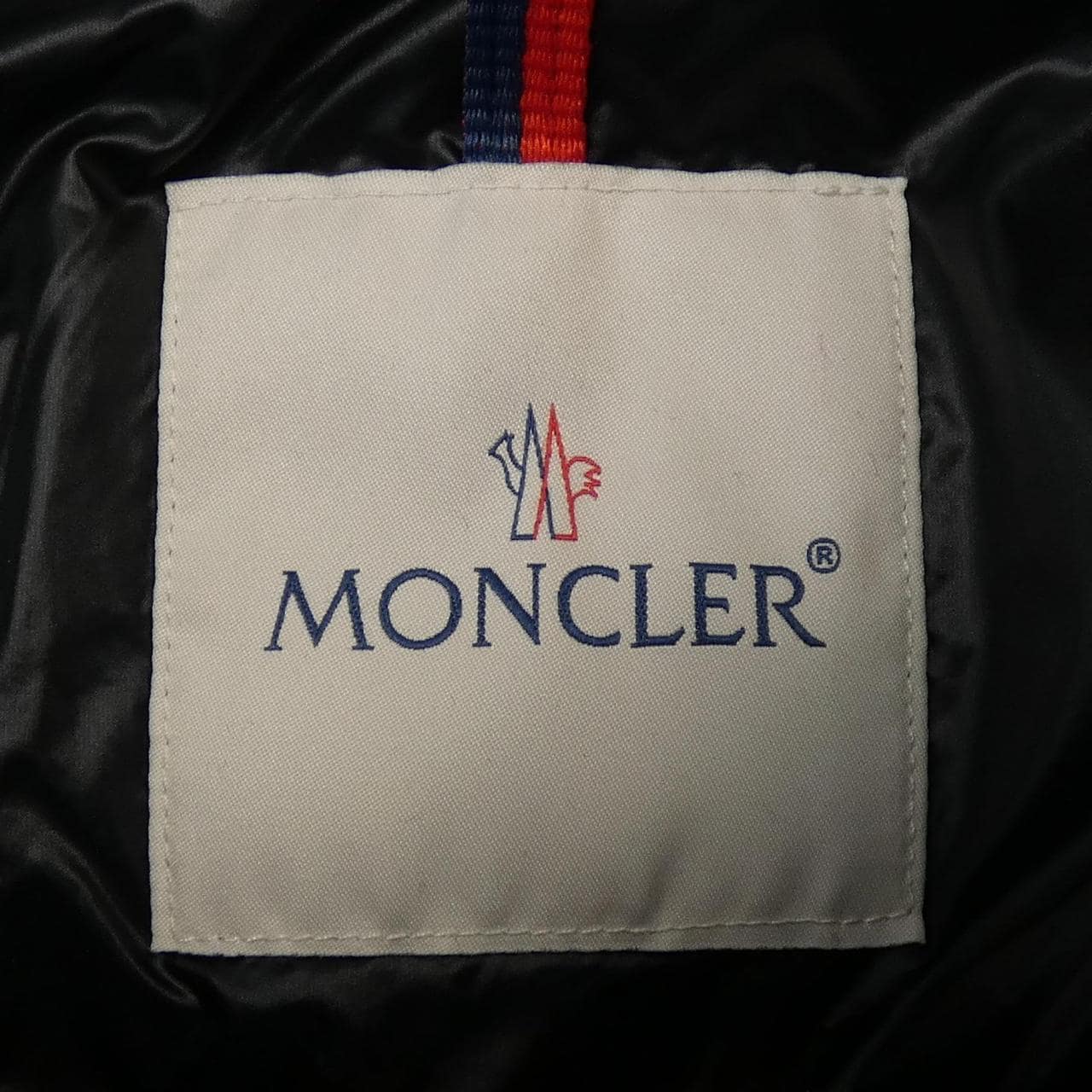 MONCLER蒙克勒羽绒服