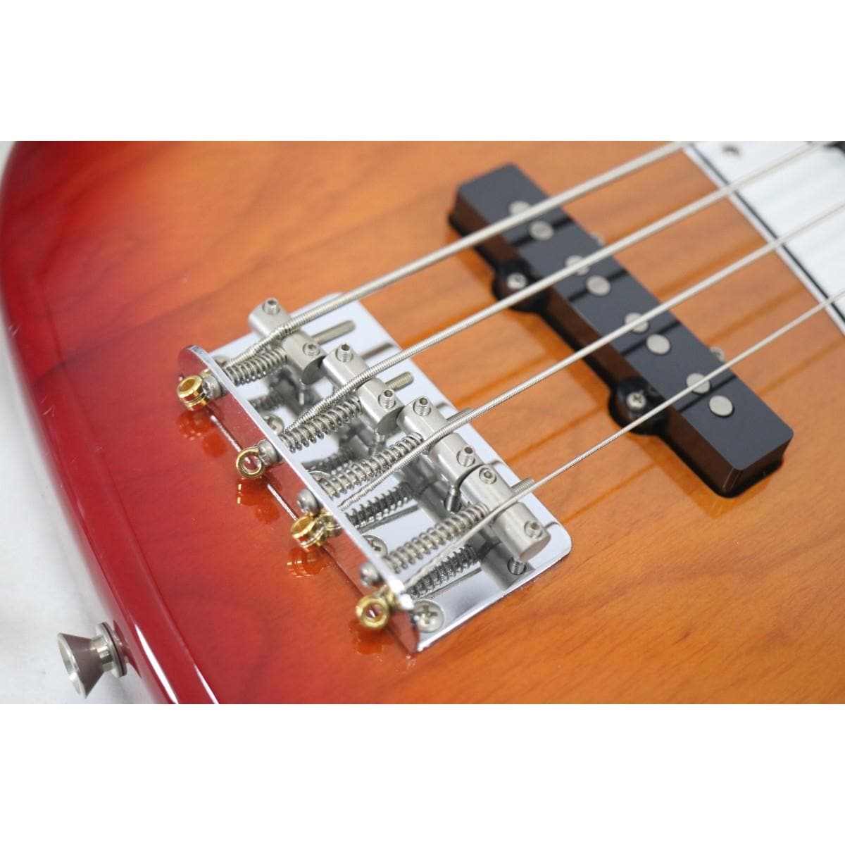 ＦＥＮＤＥＲ　ＪＡＰＡＮ　　ＪＢ７５