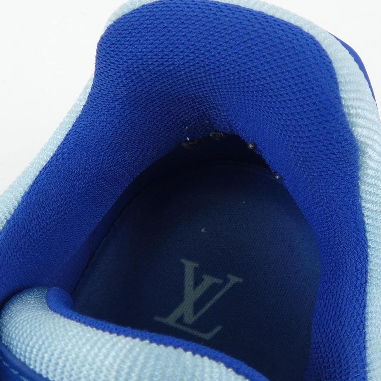 LOUIS LOUIS VUITTON sneakers