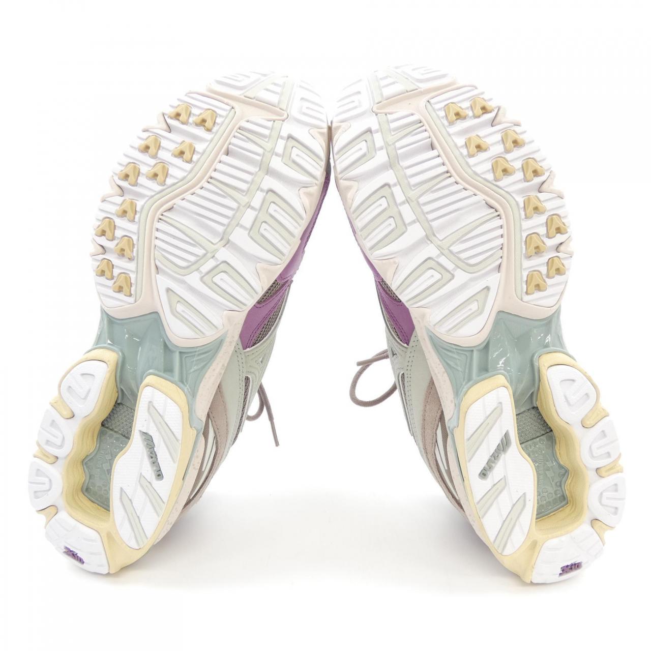 ミズノ MIZUNO スニーカー