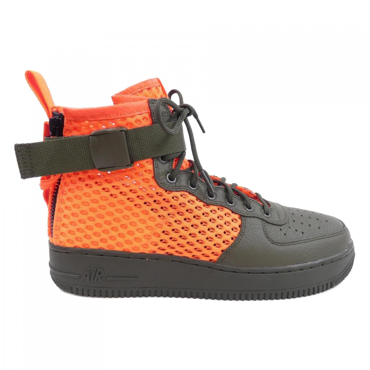 ナイキ NIKE スニーカー