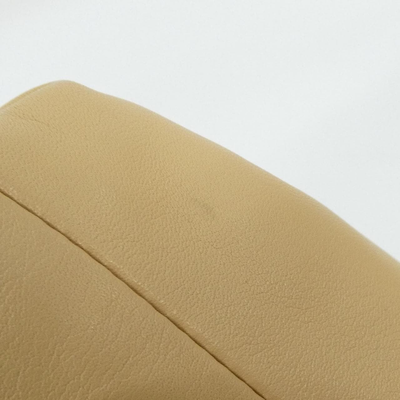 ボッテガヴェネタ 585852 VCP40 ショルダーバッグ