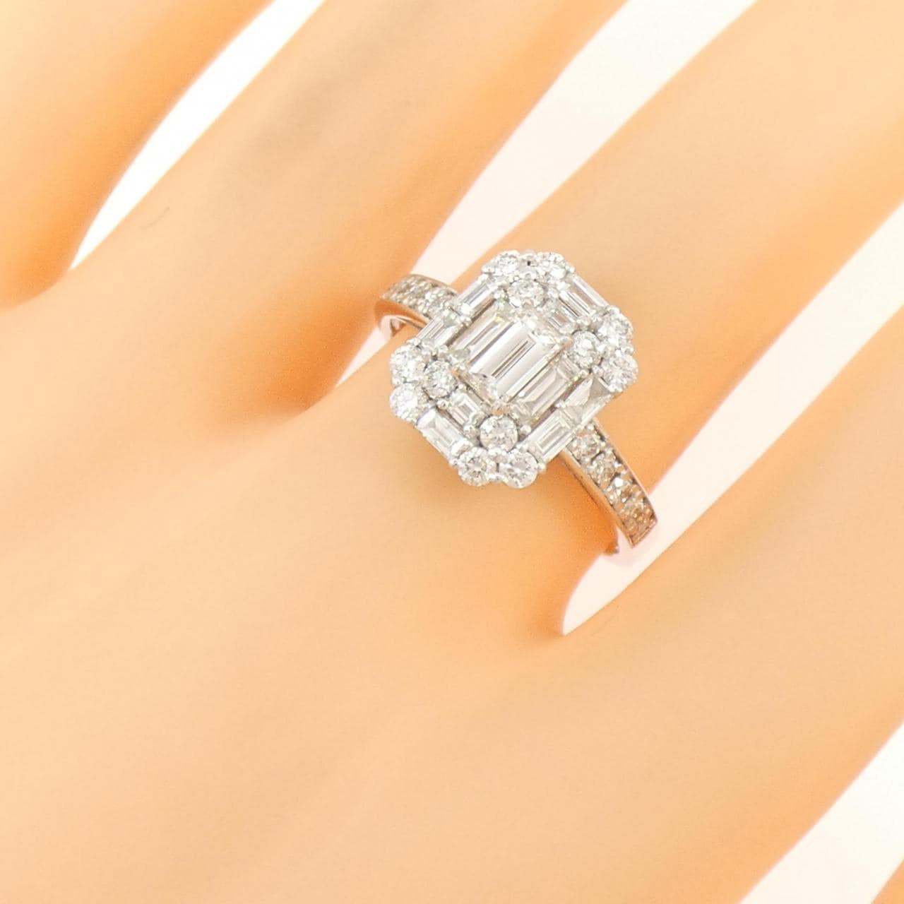 K18WG ダイヤモンド リング 0.28CT