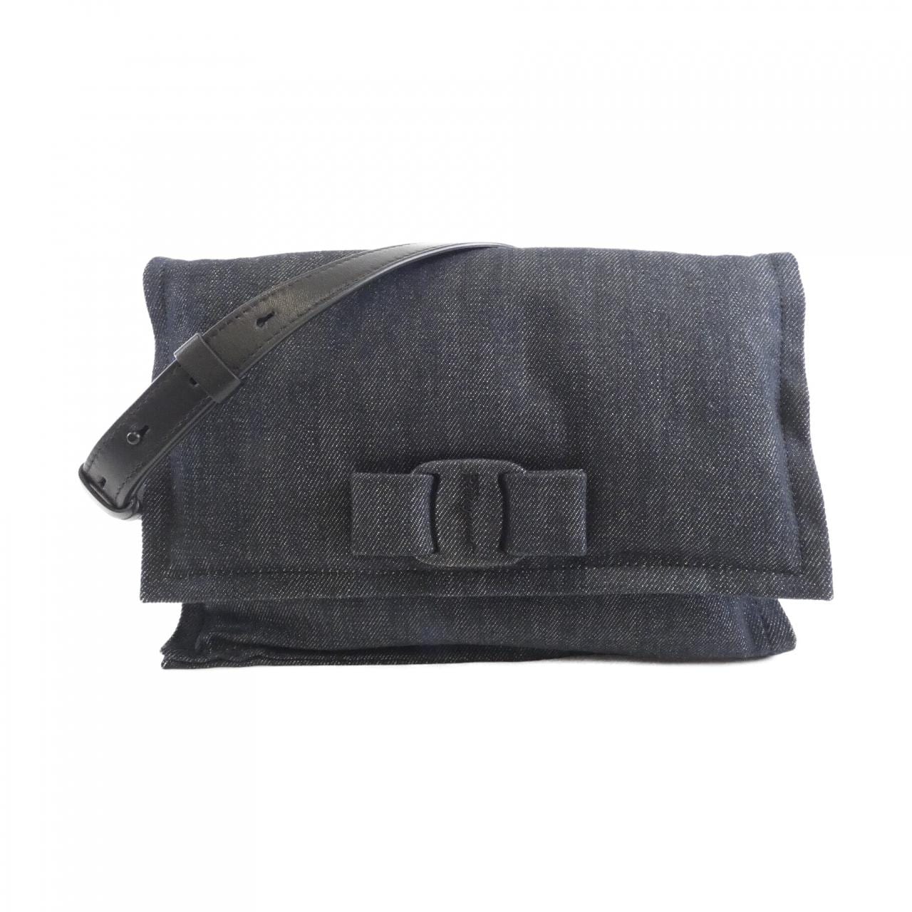 サルヴァトーレフェラガモ 21 0363 バッグ