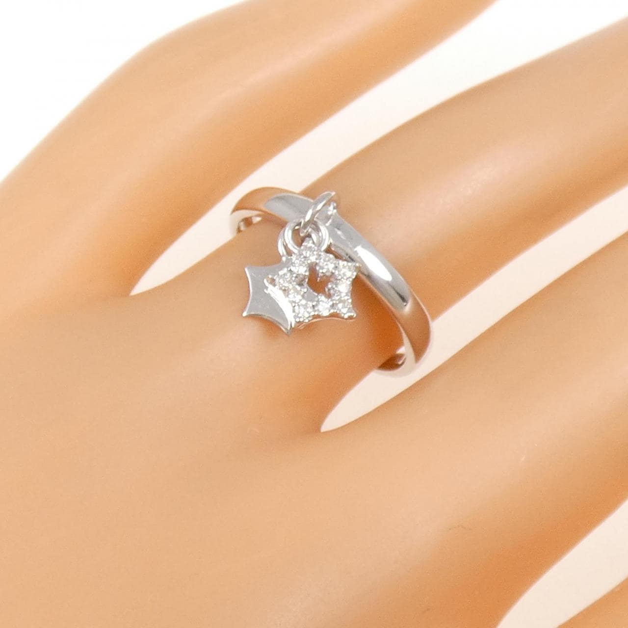 K18WG スター ダイヤモンド リング 0.08CT