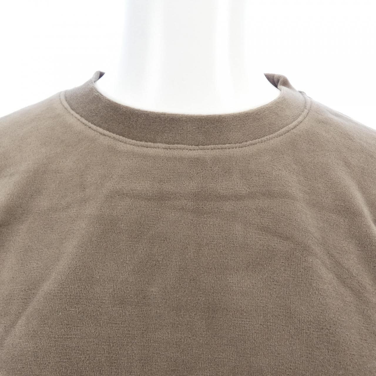 ザニューハウス THE NEWHOUSE トップス