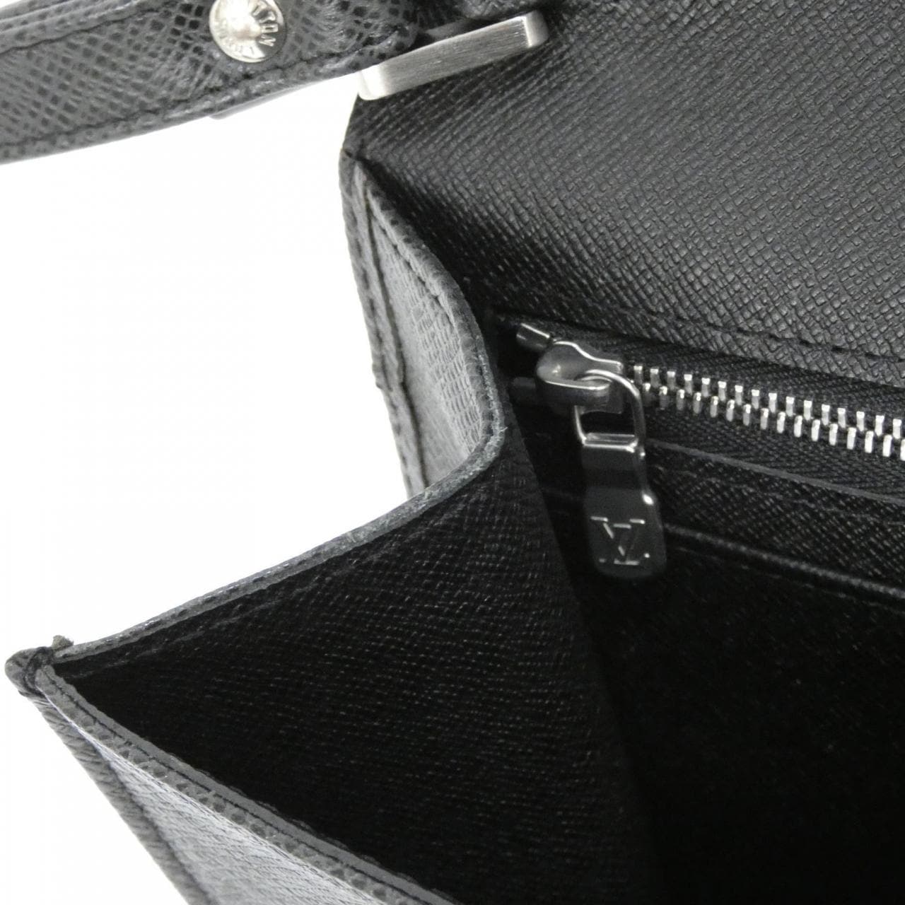 ルイヴィトン タイガ セレンガ M30782 セカンドバッグ