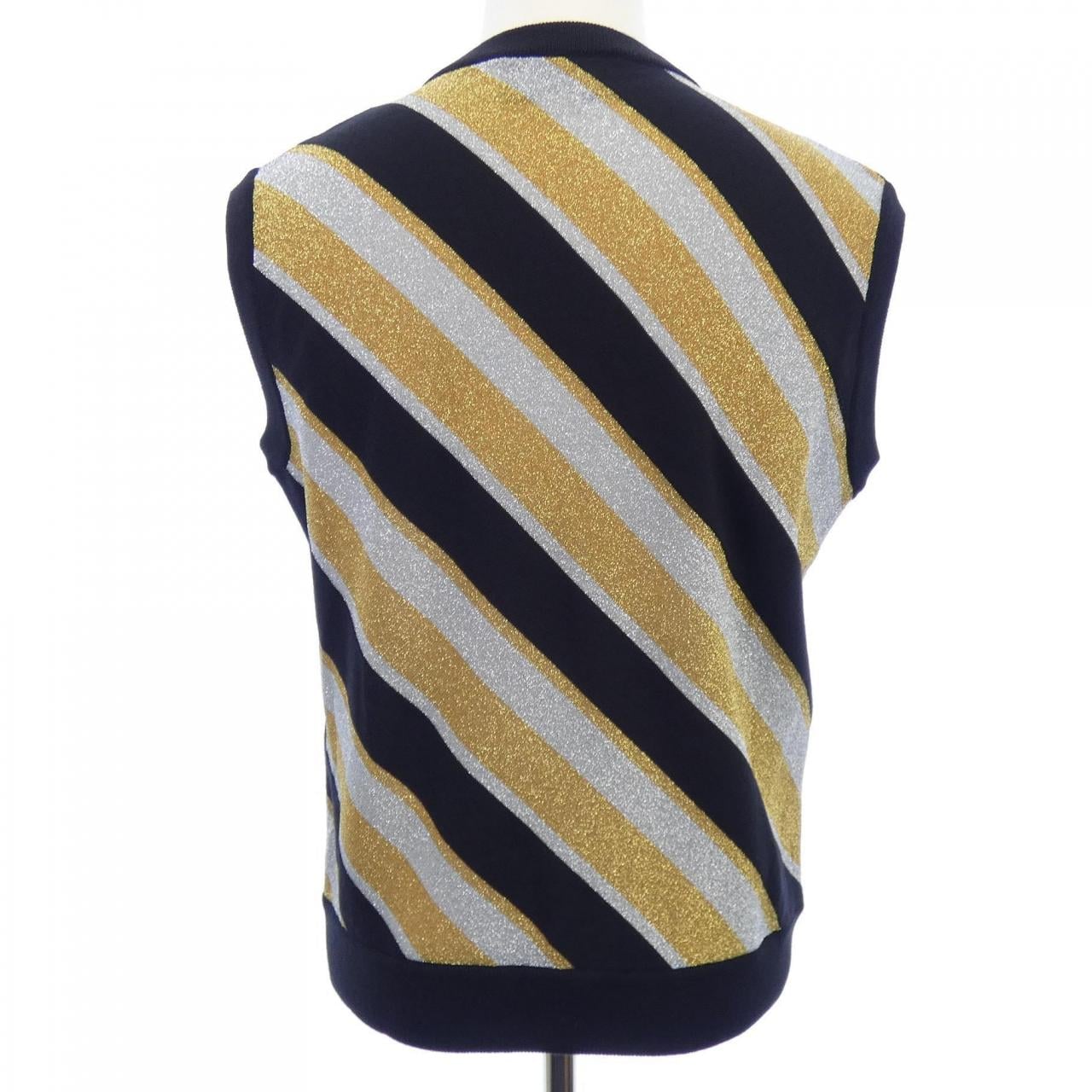 グッチ GUCCI 716234 XKCP8 ベスト