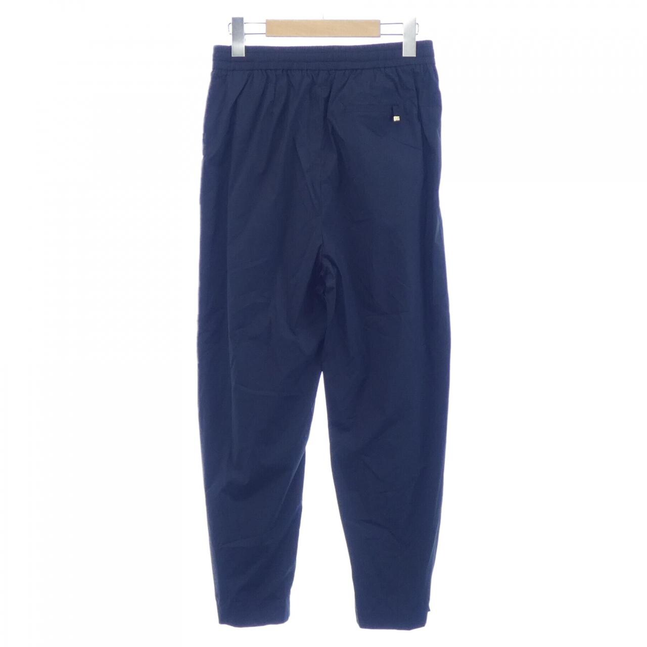 ヘルノ Herno パンツ