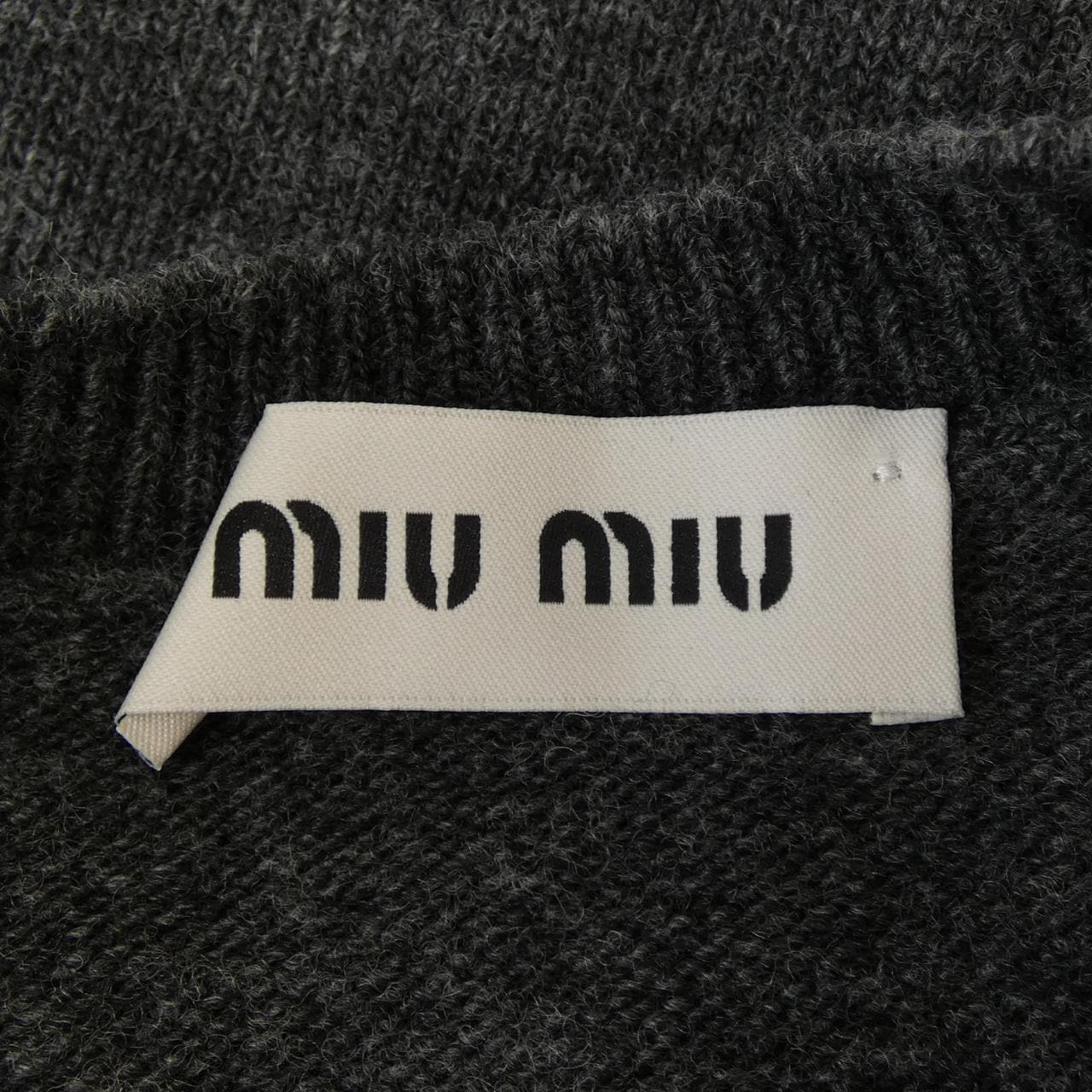 ミュウミュウ MIU MIU MIU MIU ロゴ DNA02U SOOO 13WS カーディガン