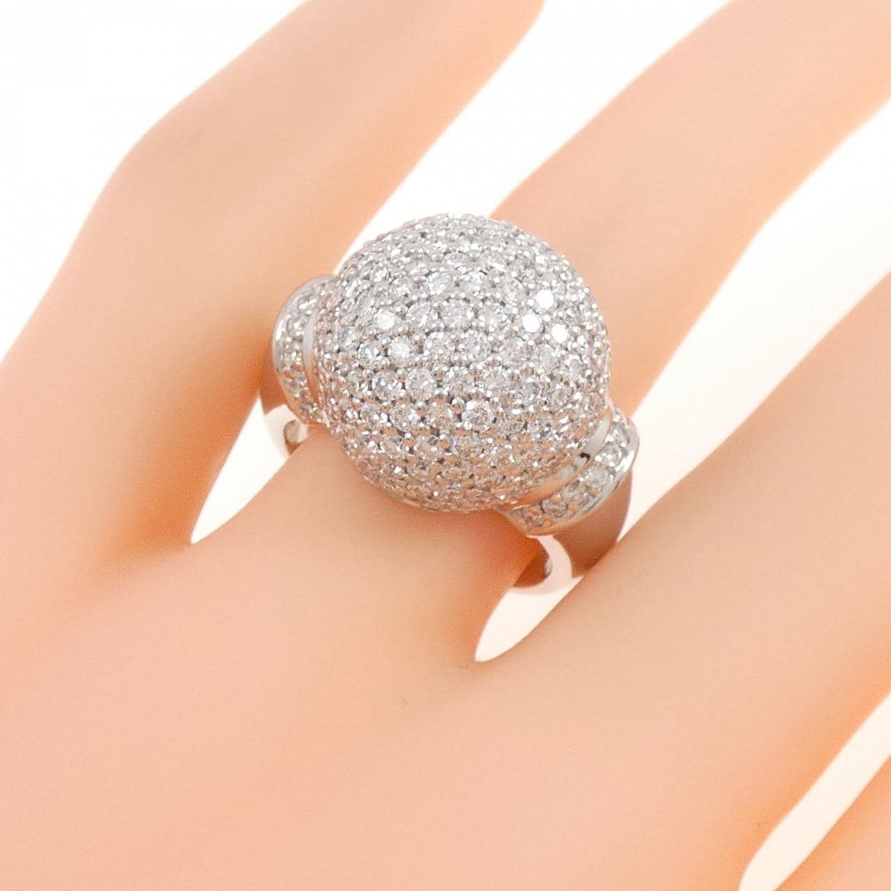 PT900 パヴェ ダイヤモンド リング 2.40CT