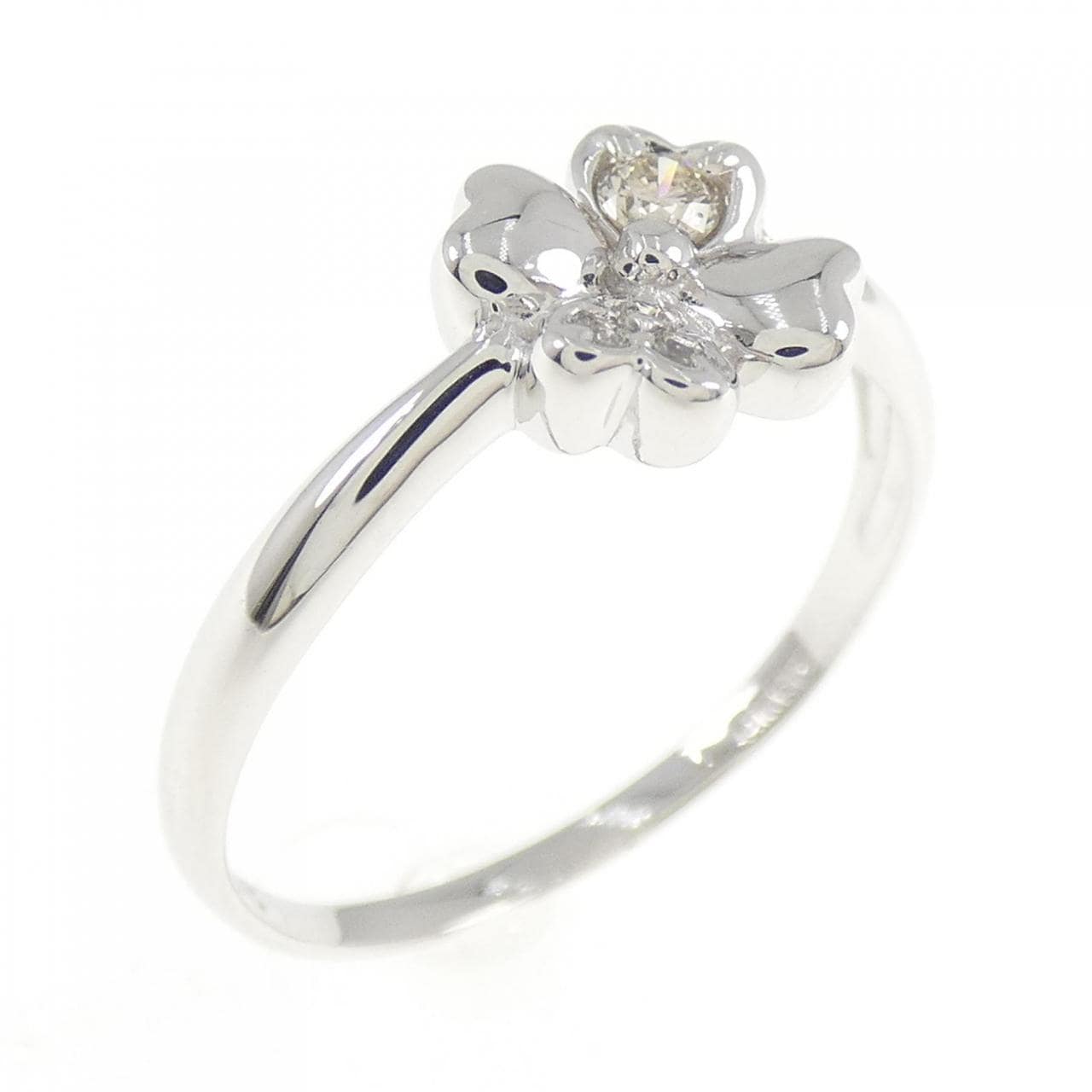 K18WG フラワー ダイヤモンド リング 0.08CT