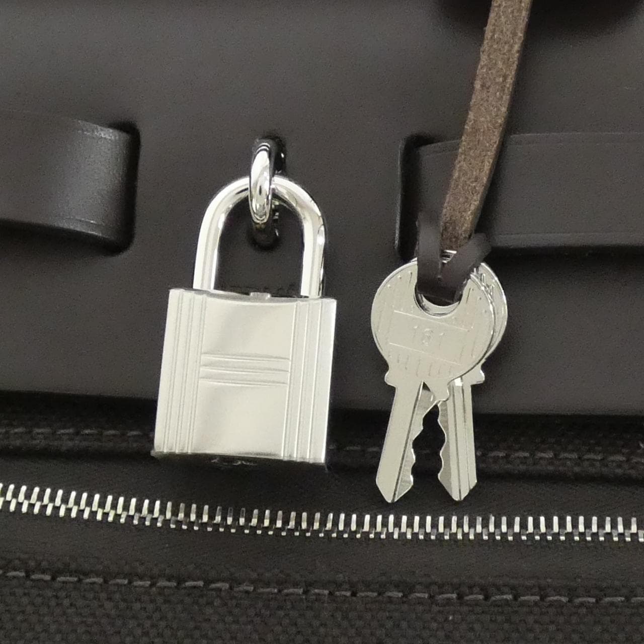 エルメス エールバッグ ジップ PM 078971CK バッグ