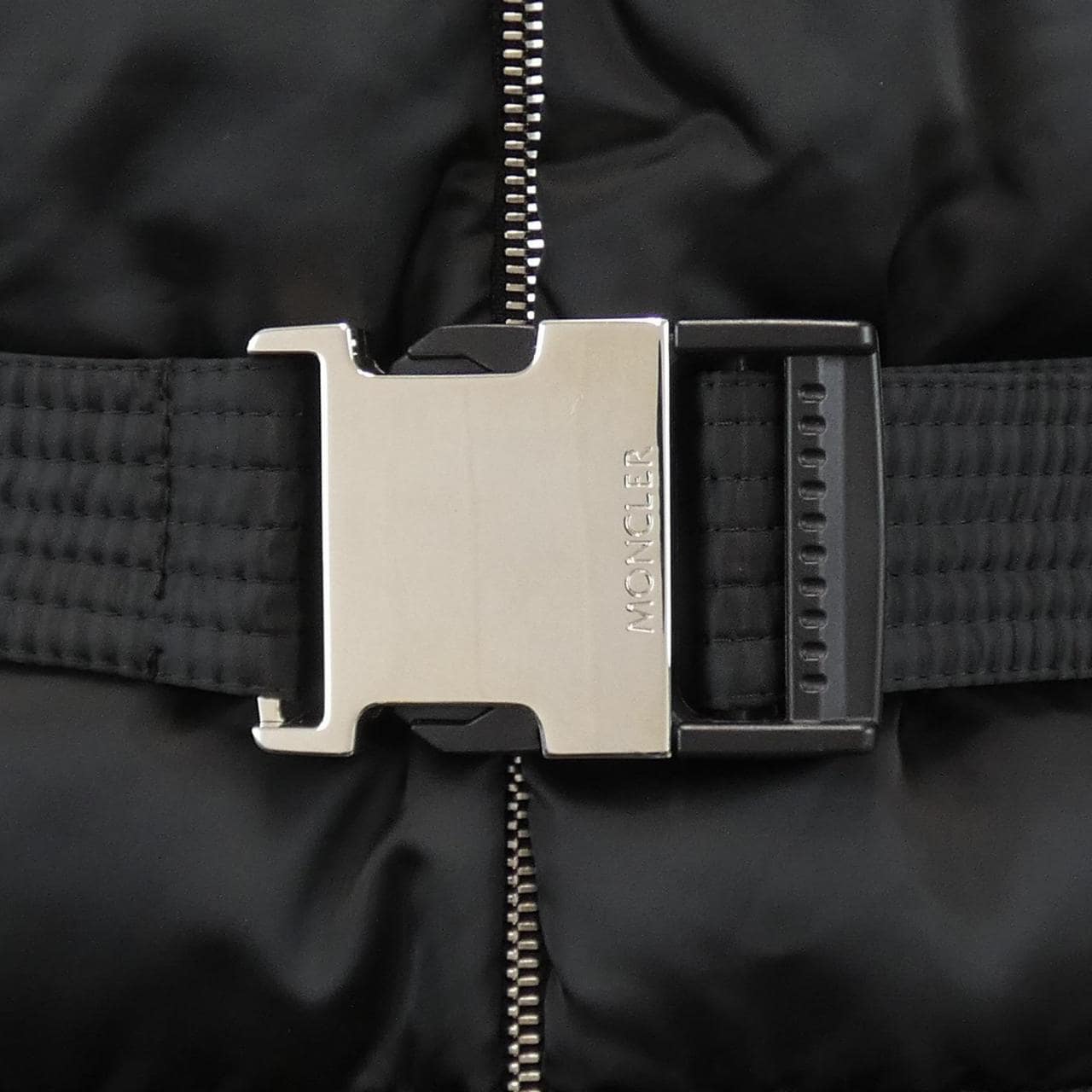 モンクレール MONCLER LEERSIE ダウンコート