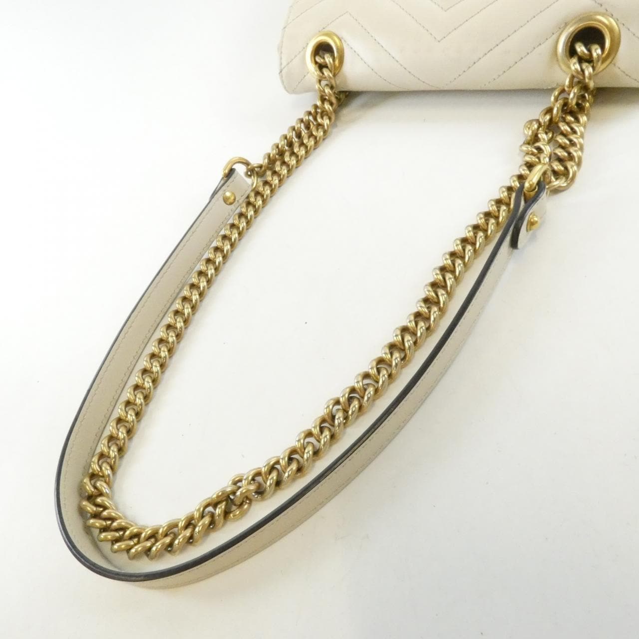 グッチ GG MARMONT 446744 DTD1T ショルダーバッグ