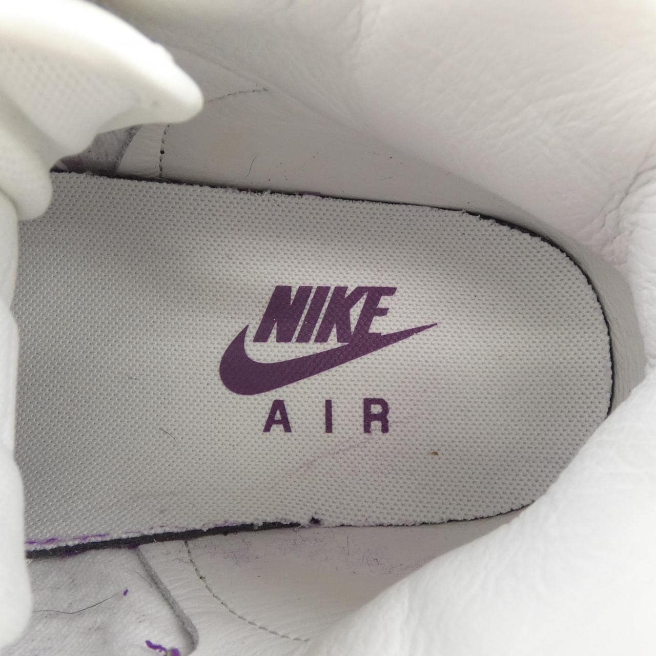 ナイキ NIKE スニーカー