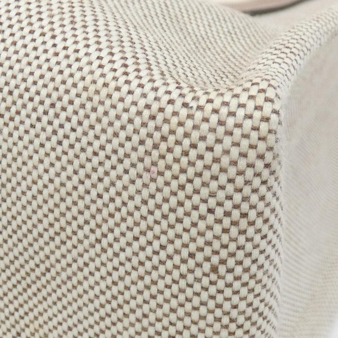 クロエ ウッディー ミディアム トート CHC21US383 E66 バッグ