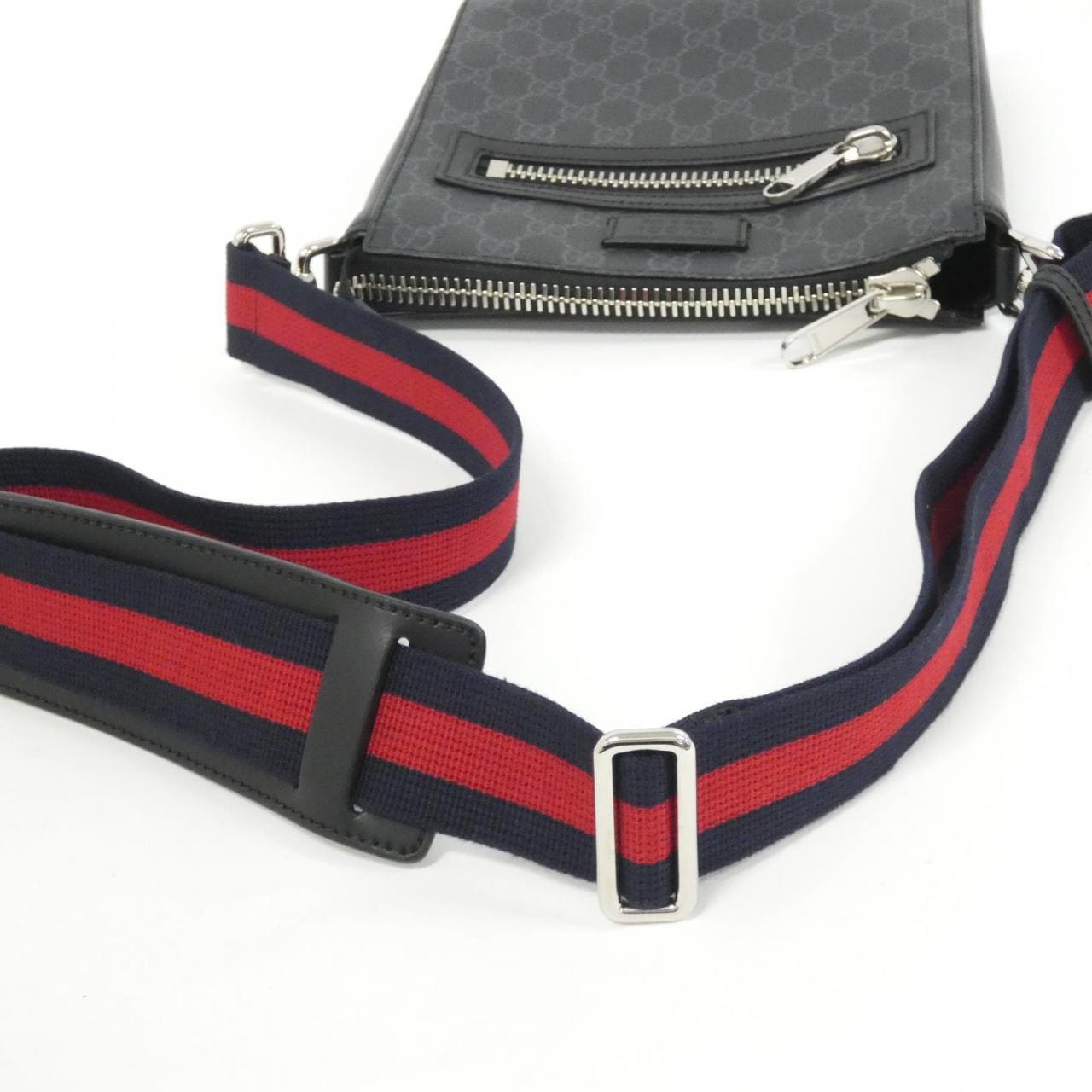 グッチ 523599 K5RLN ショルダーバッグ