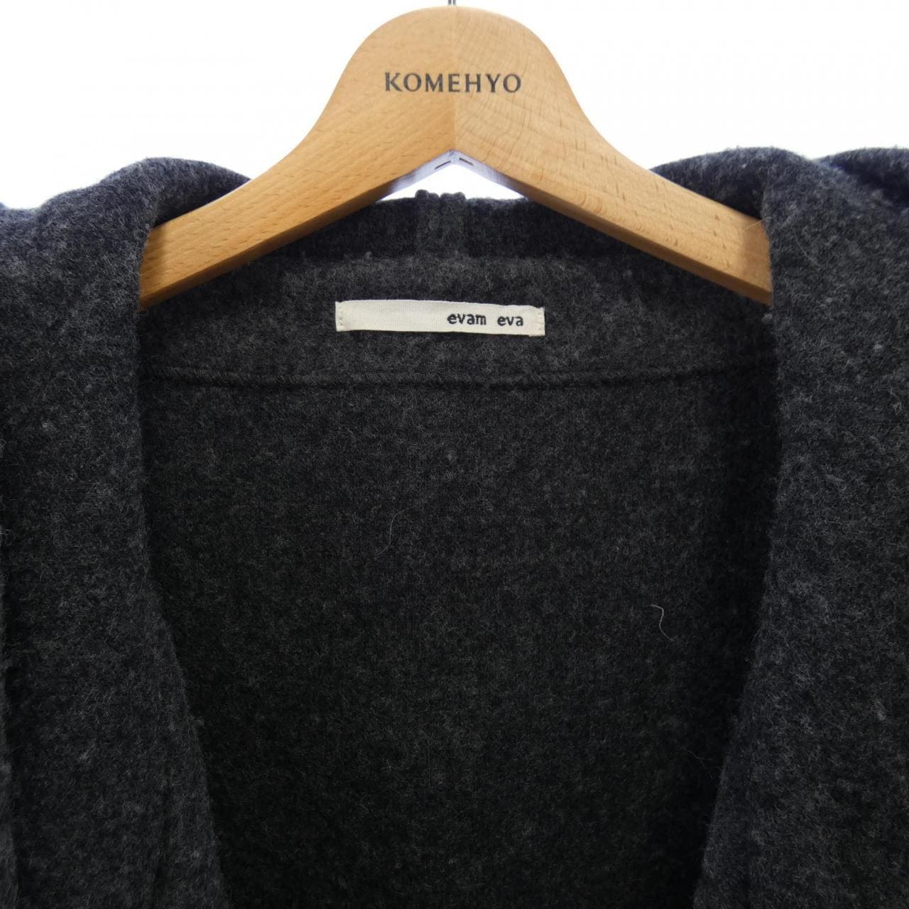 エヴァムエヴァ evam eva E133T124 コート