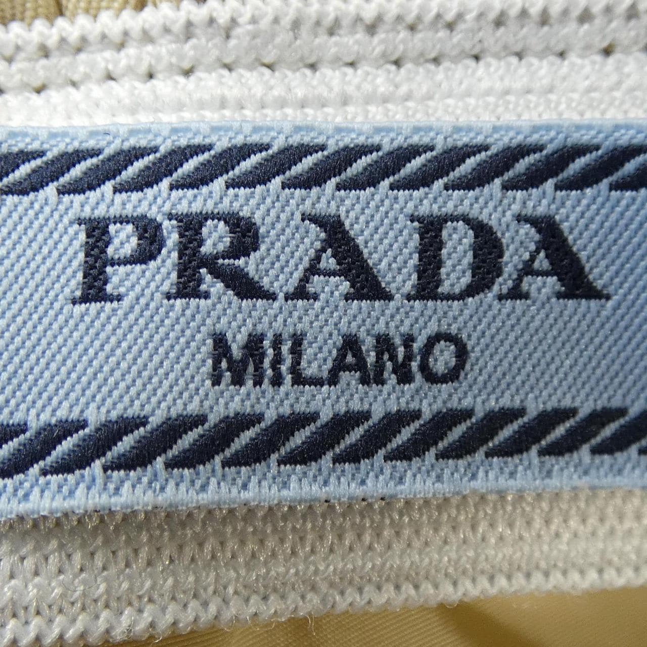 プラダ PRADA トライアングルロゴ 21H007 SOOO 1WQ8 スカート