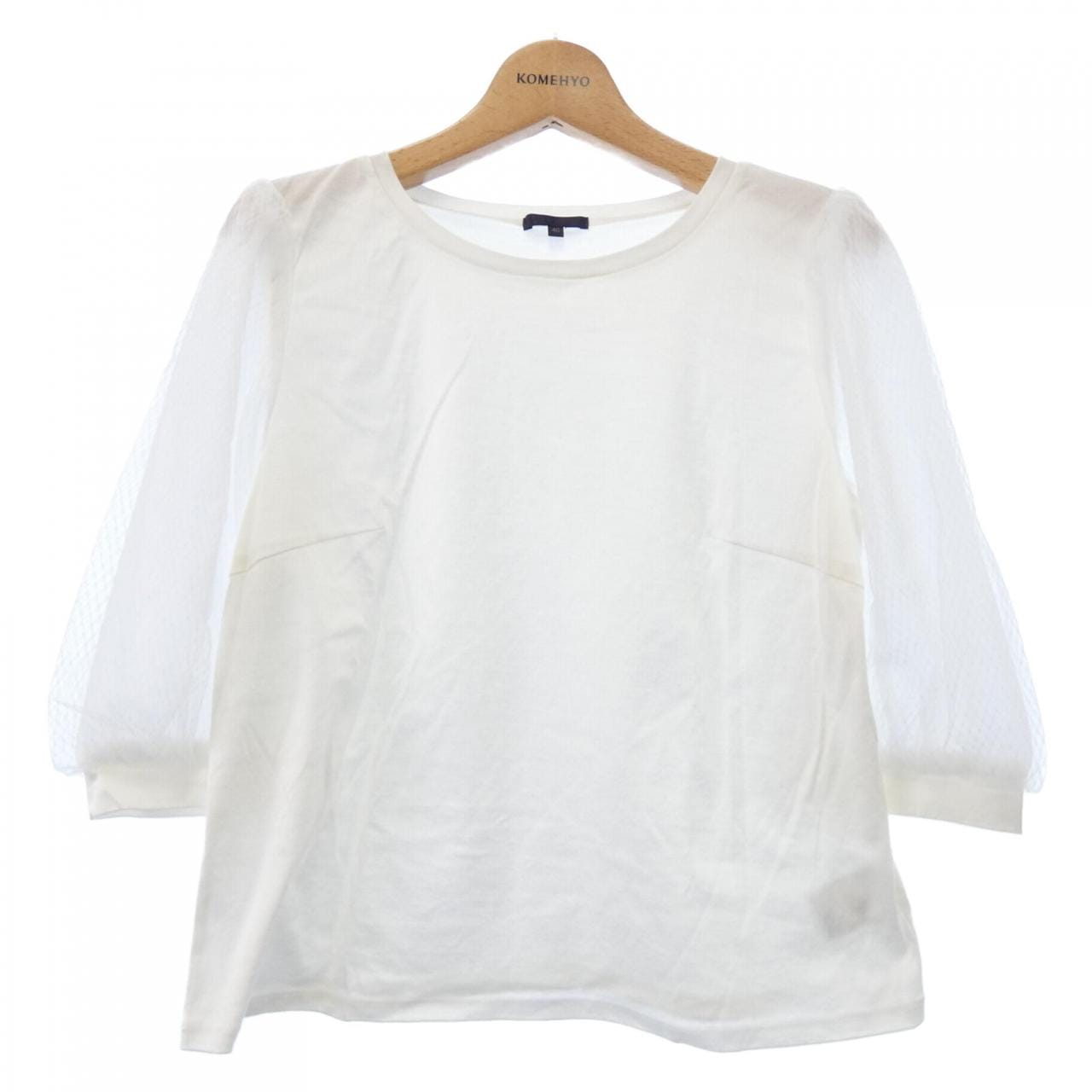 トゥービーシック TO BE CHIC トップス