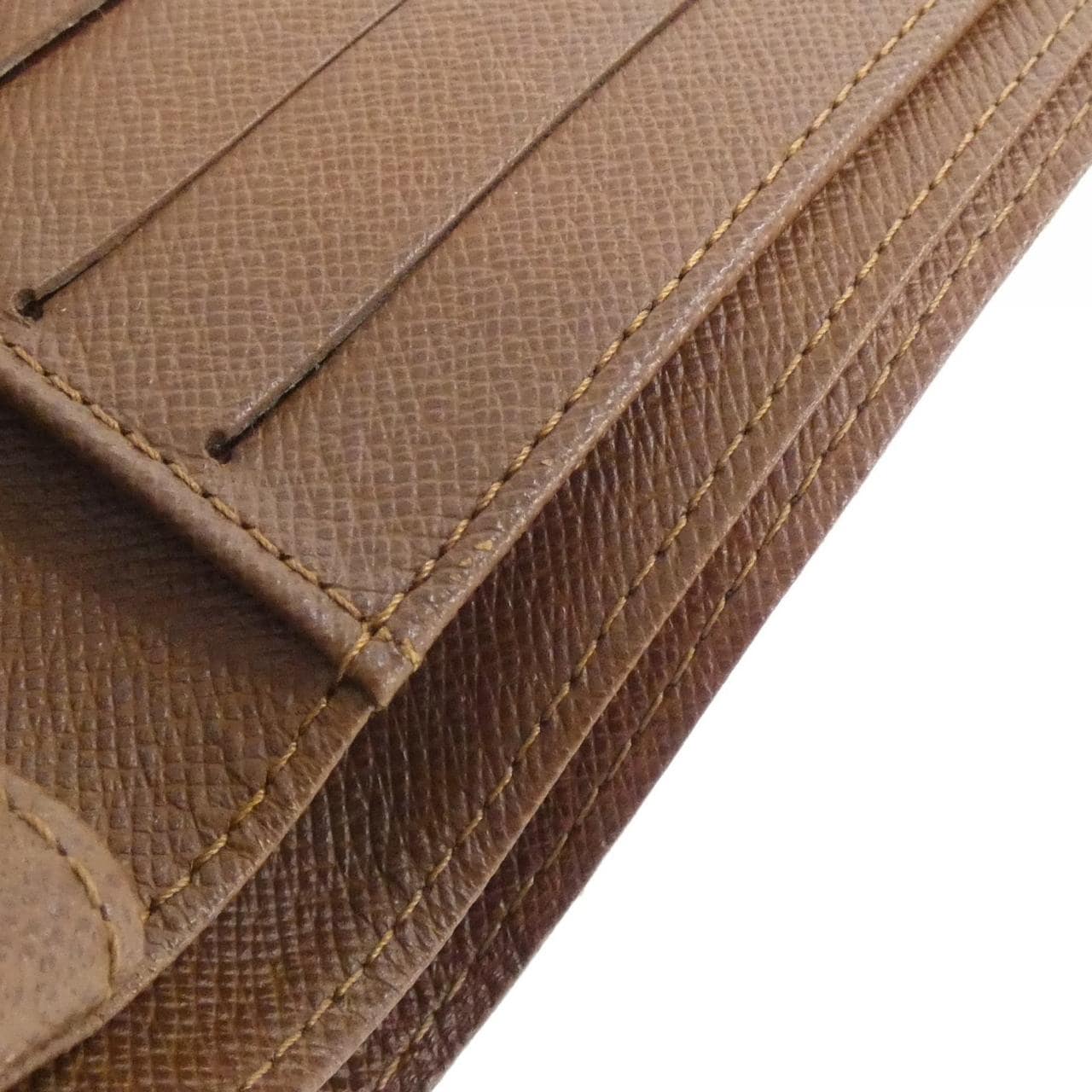 ルイヴィトン モノグラム ポルト ビエ カルト クレディ モネ M61666 財布