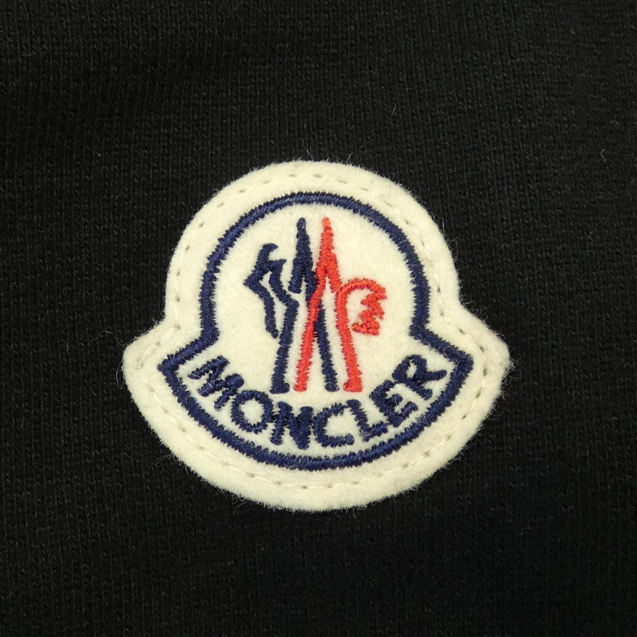 モンクレール MONCLER ダウンジャケット