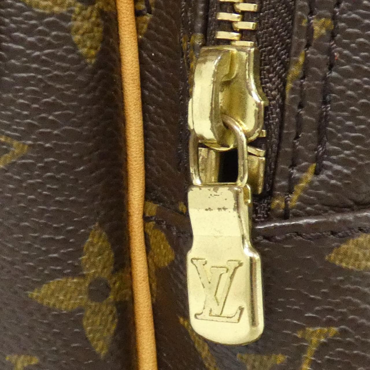 ルイヴィトン モノグラム アマゾン M45236 ショルダーバッグ