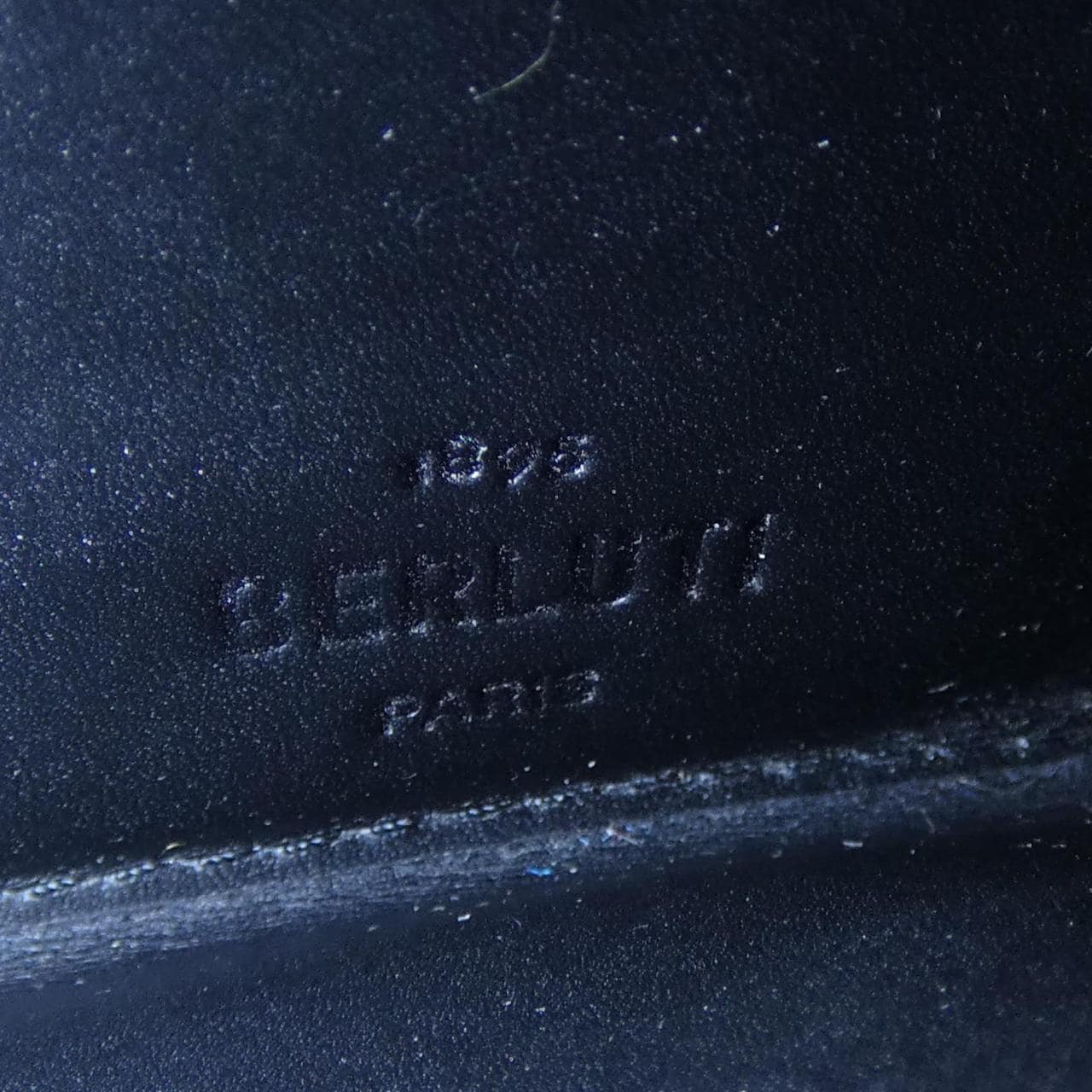 ベルルッティ Berluti イタウバネオスリットレザー WALLET