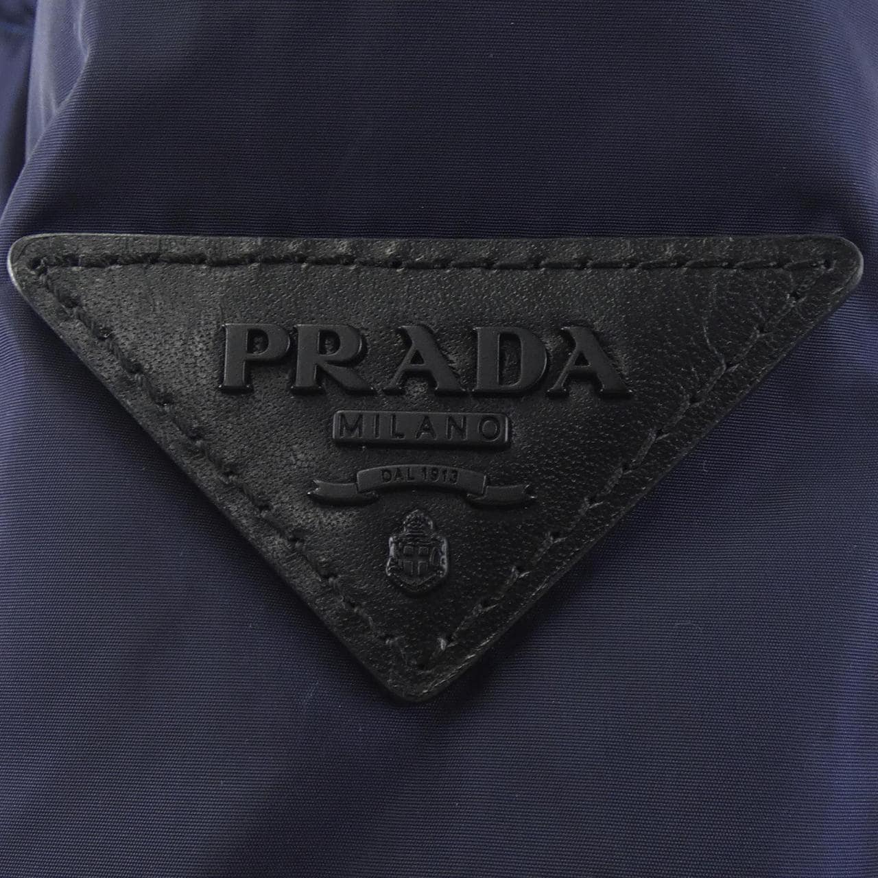 プラダ PRADA 291411　S182　Q04 ダウンコート