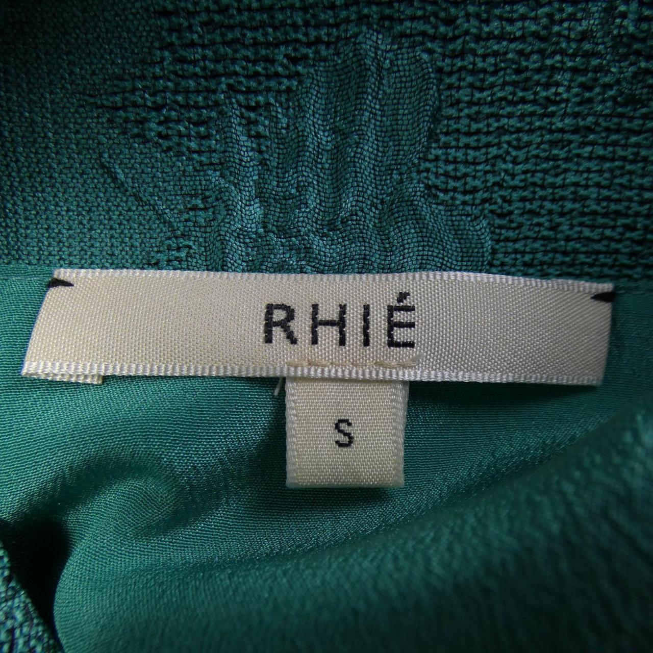 リエ RHIE ブルゾン