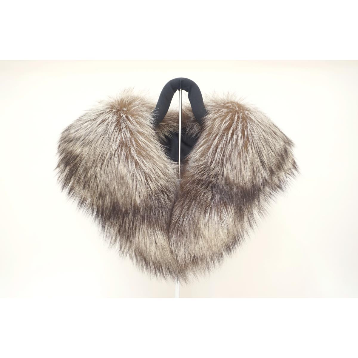 【未使用品】毛皮ストール　シルバーＦＯＸ