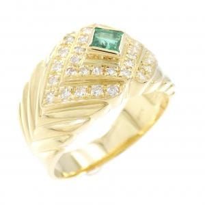 绿宝石戒指