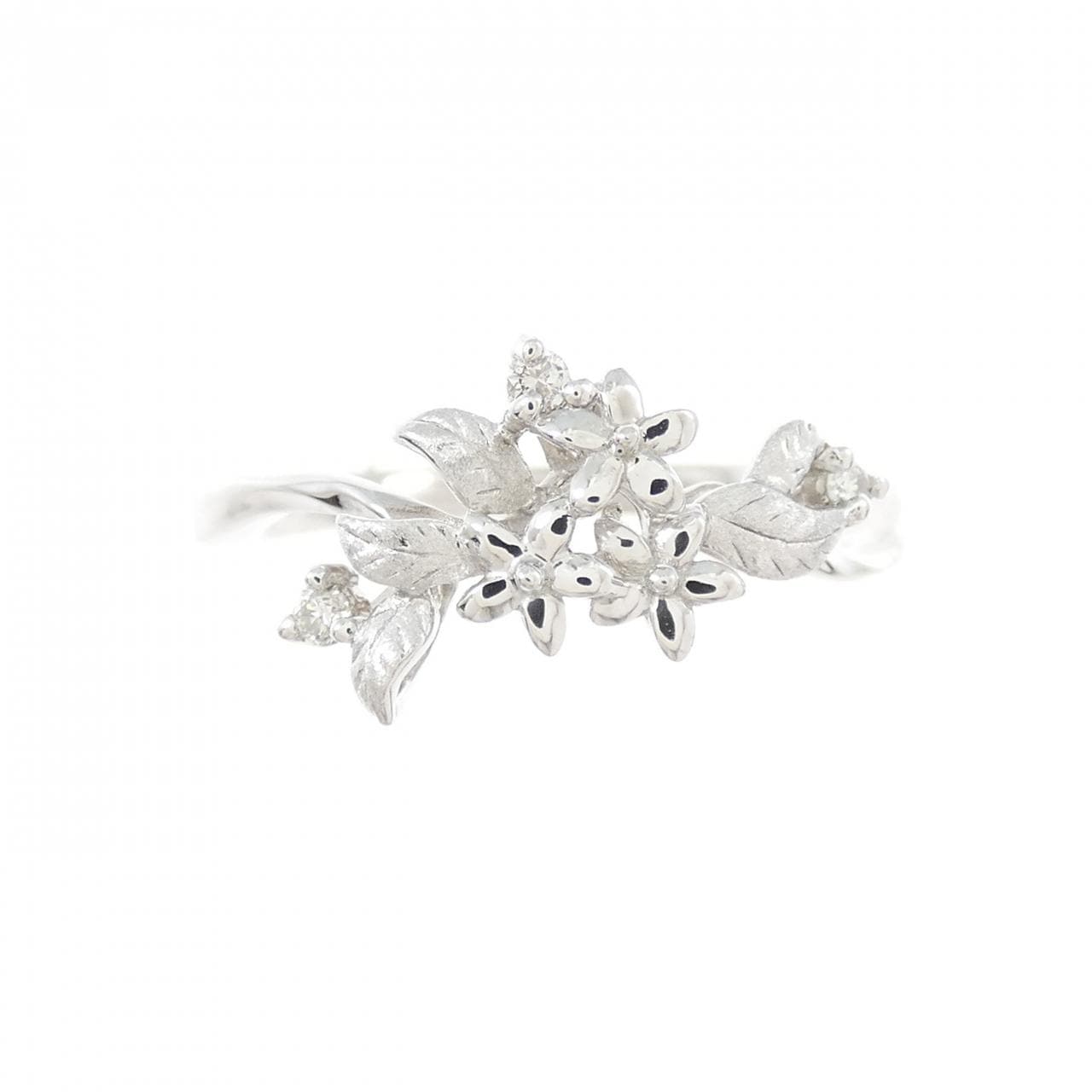 純PT フラワー ダイヤモンド リング 0.04CT