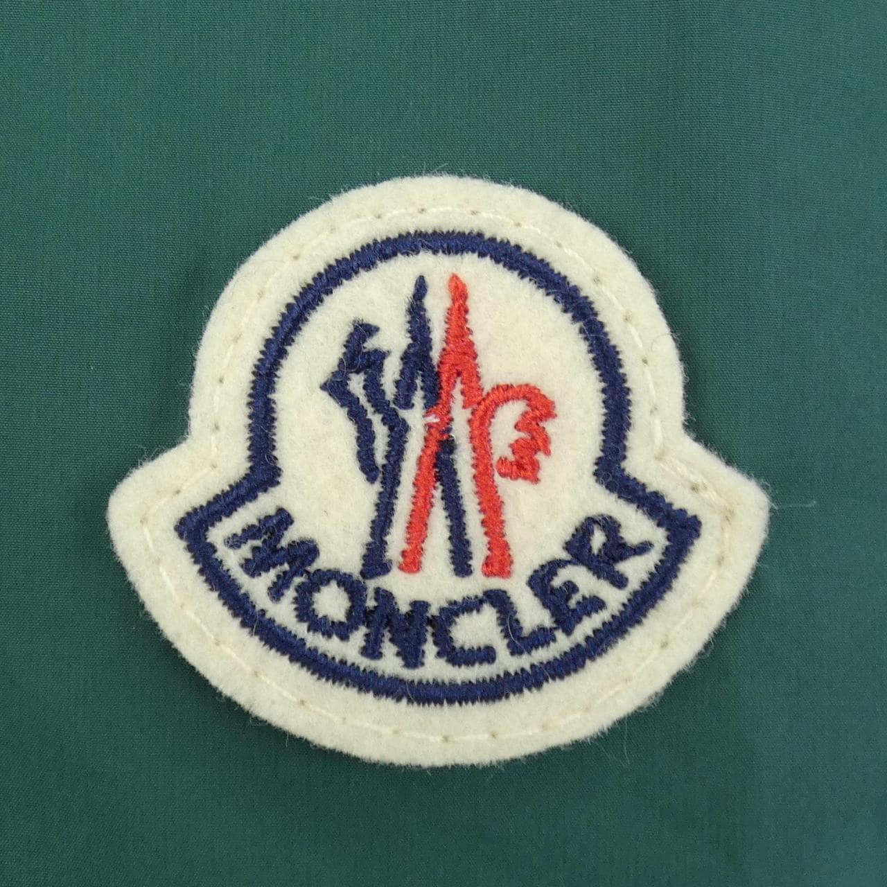 モンクレール MONCLER ブルゾン