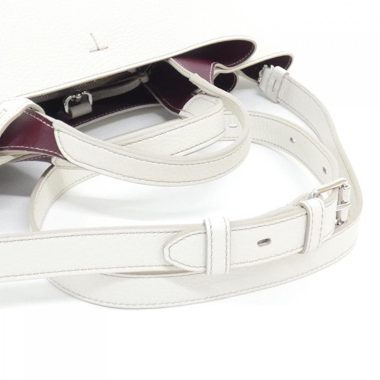 【新品】トッズ XBWAPAFL100QRI9P09 バッグ