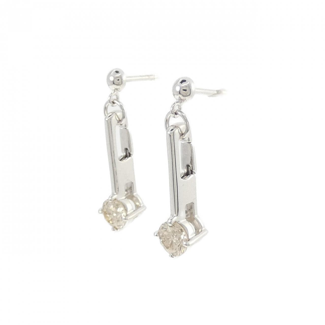 K18WG ダイヤモンド ピアス 0.659CT