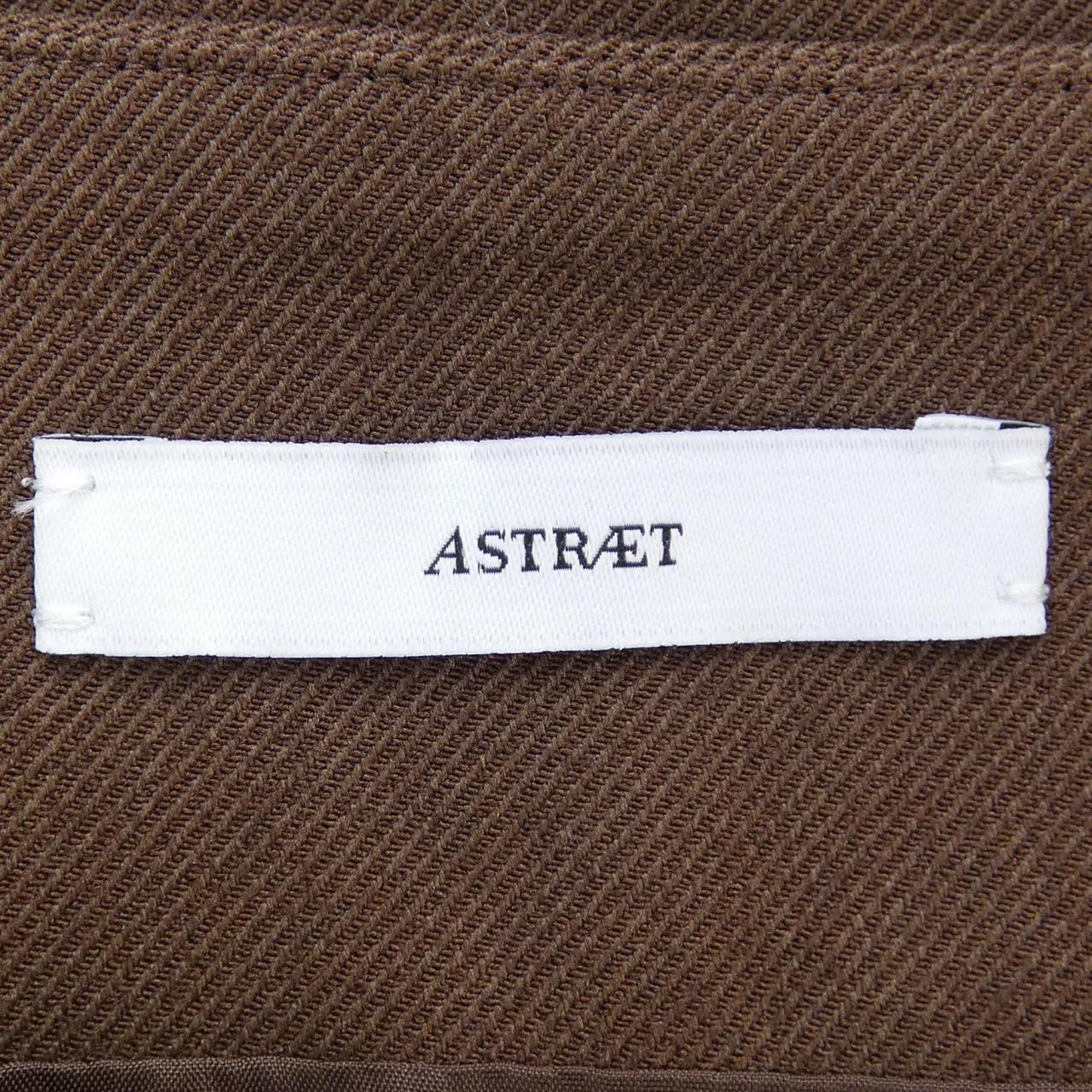 Astrat ASTRAET裙