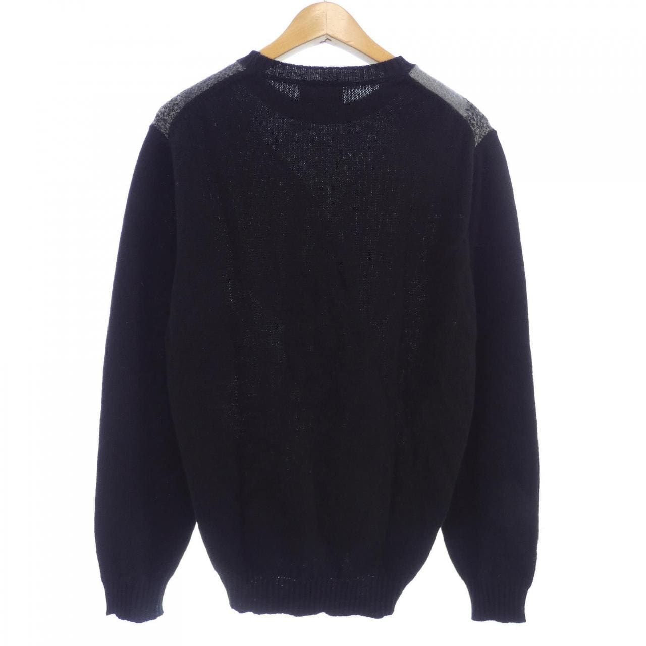 エンポリオアルマーニ EMPORIO ARMANI ニット
