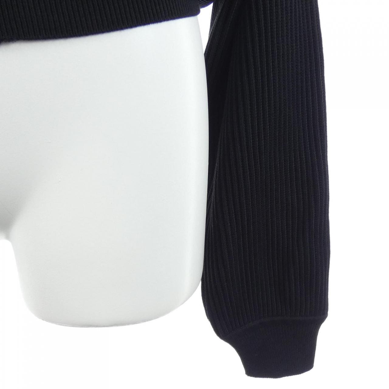 エルメス HERMES ZIPPE AVEC MORS A JOUET 3E2703D6 カーディガン