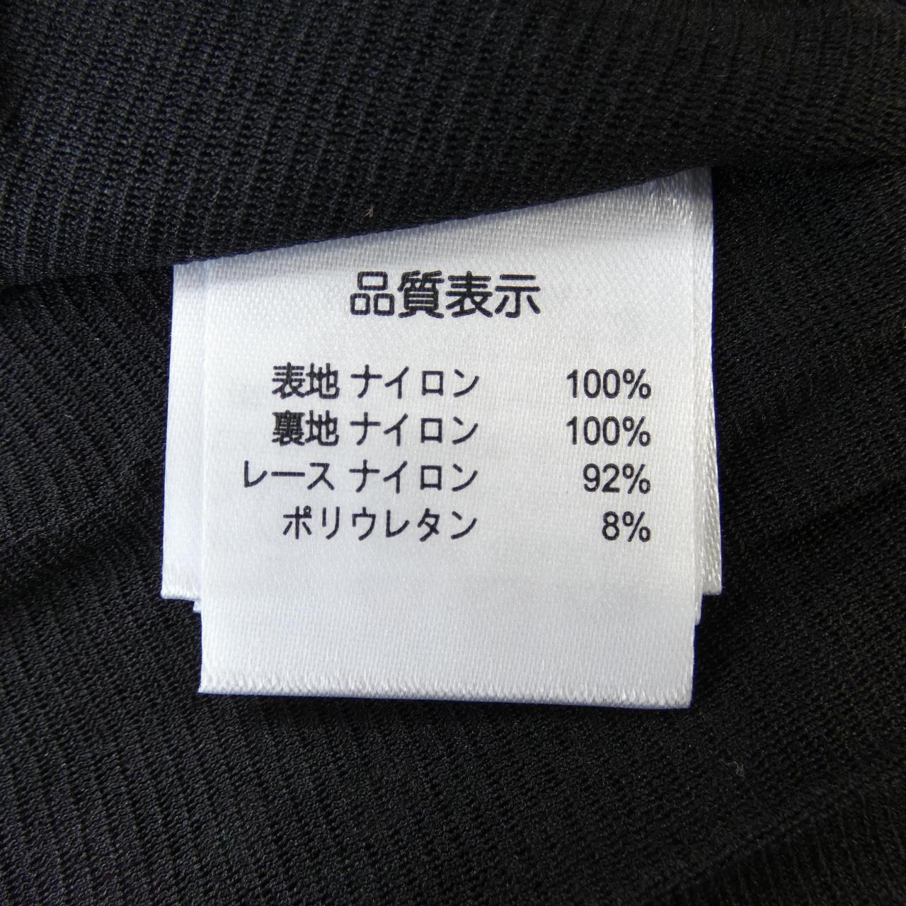 SUPER BEAUTY连衣裙