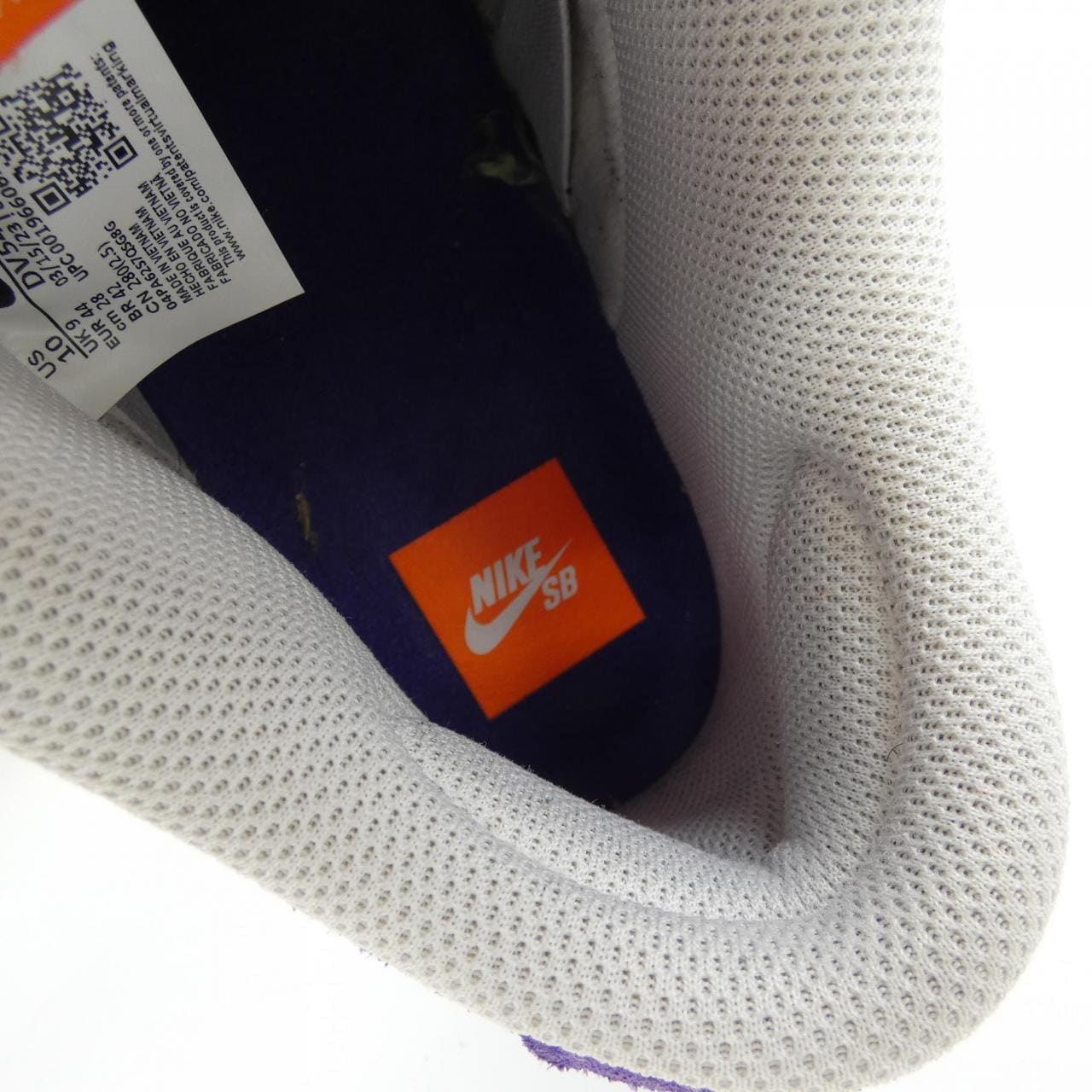 ナイキ NIKE スニーカー