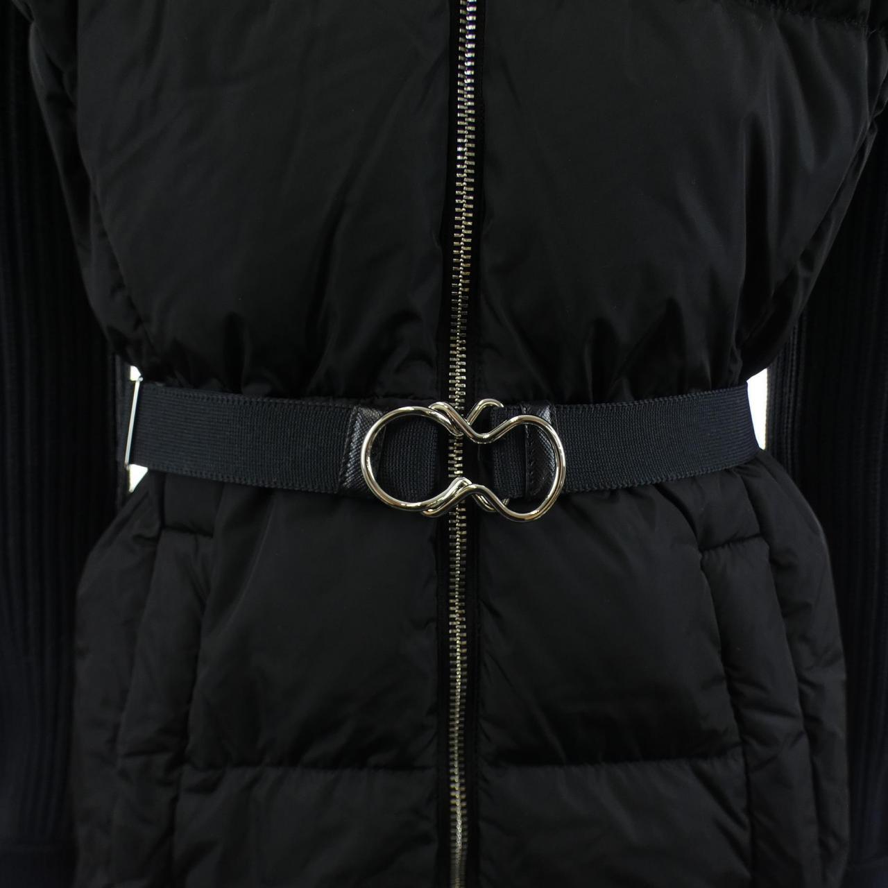 プラダ PRADA トライアングルロゴ 291531 S192 Q04 ダウンコート