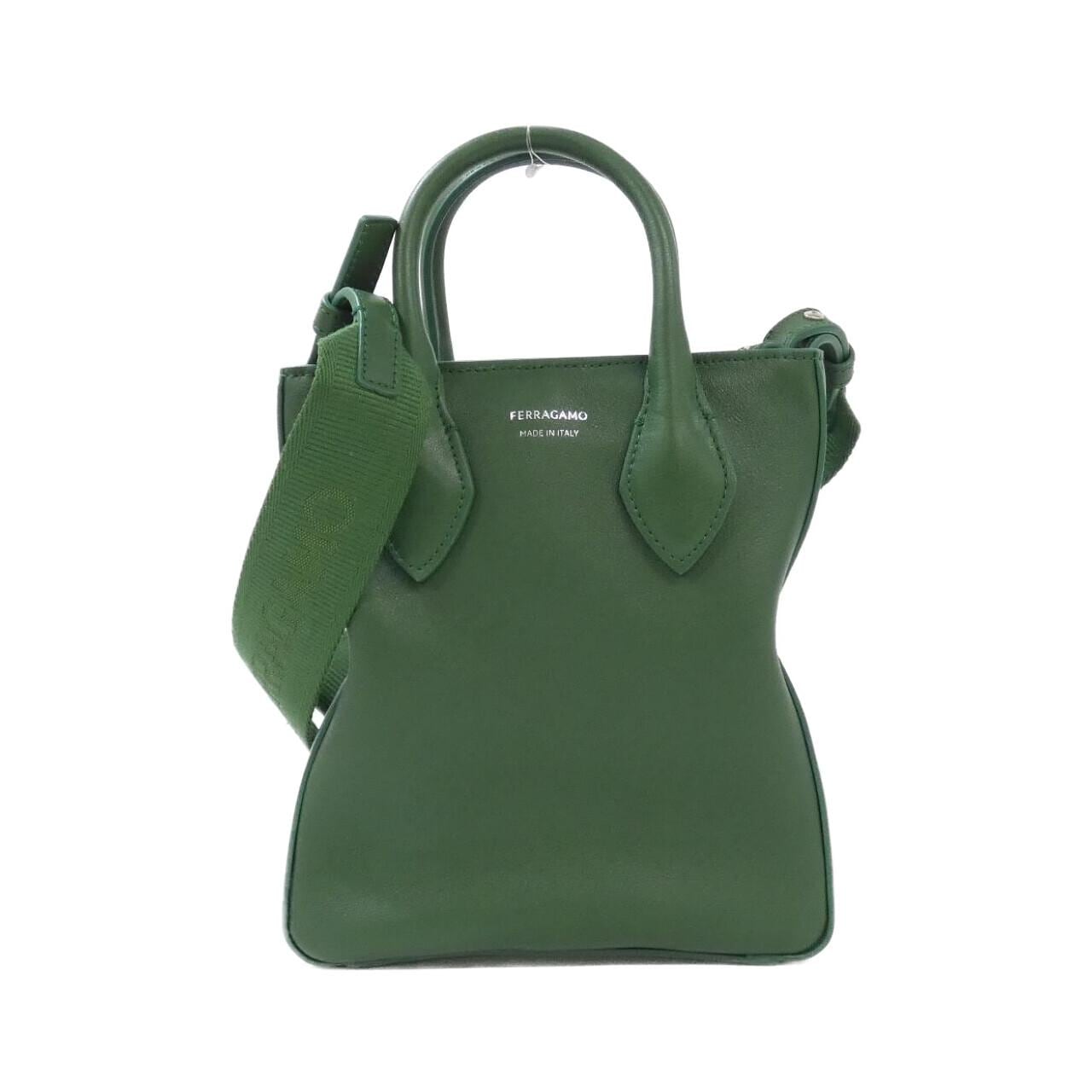 サルヴァトーレフェラガモ 24 1681 バッグ