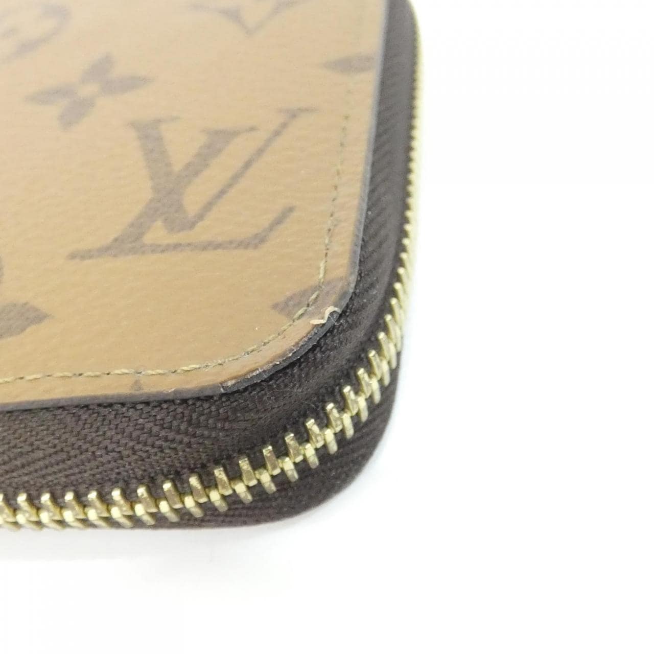 ルイヴィトン モノグラム リバース ジッピー ウォレット M82444 財布