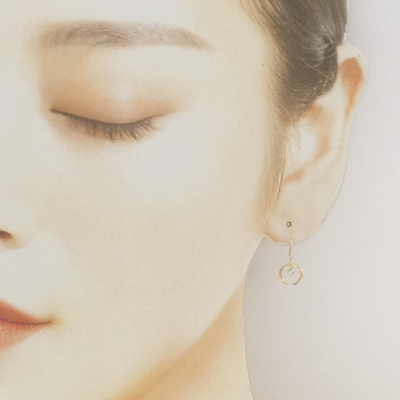 K10PG ダイヤモンド ピアス 0.06CT