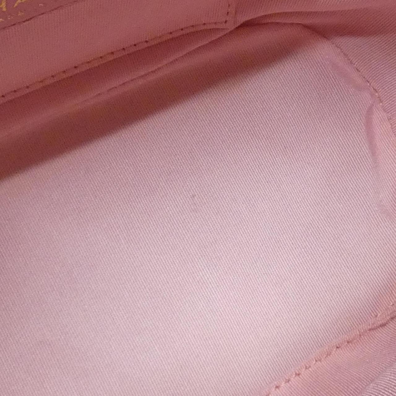 CHANEL AS2450 单肩包