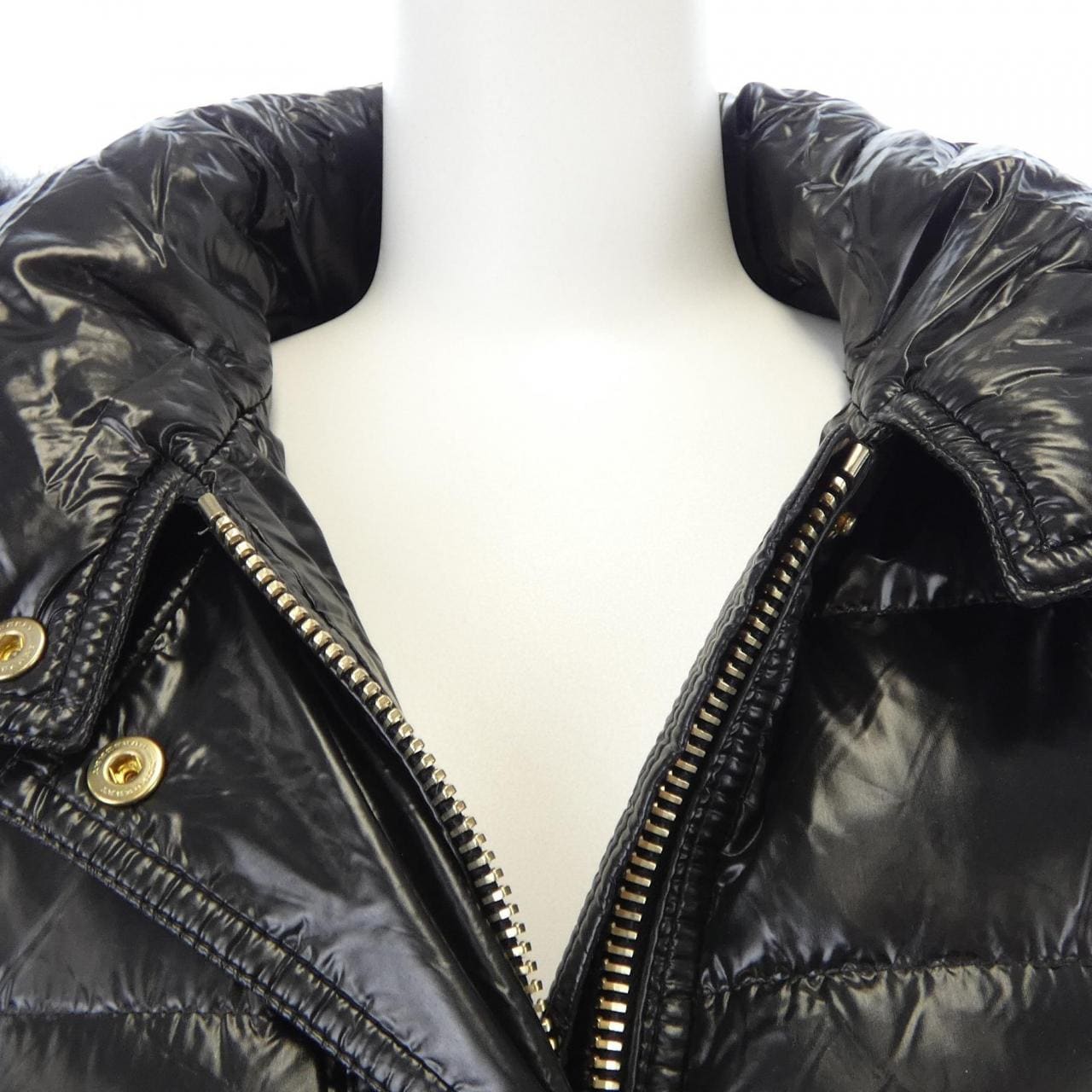 バーバリー BURBERRY 40217261 ダウンコート